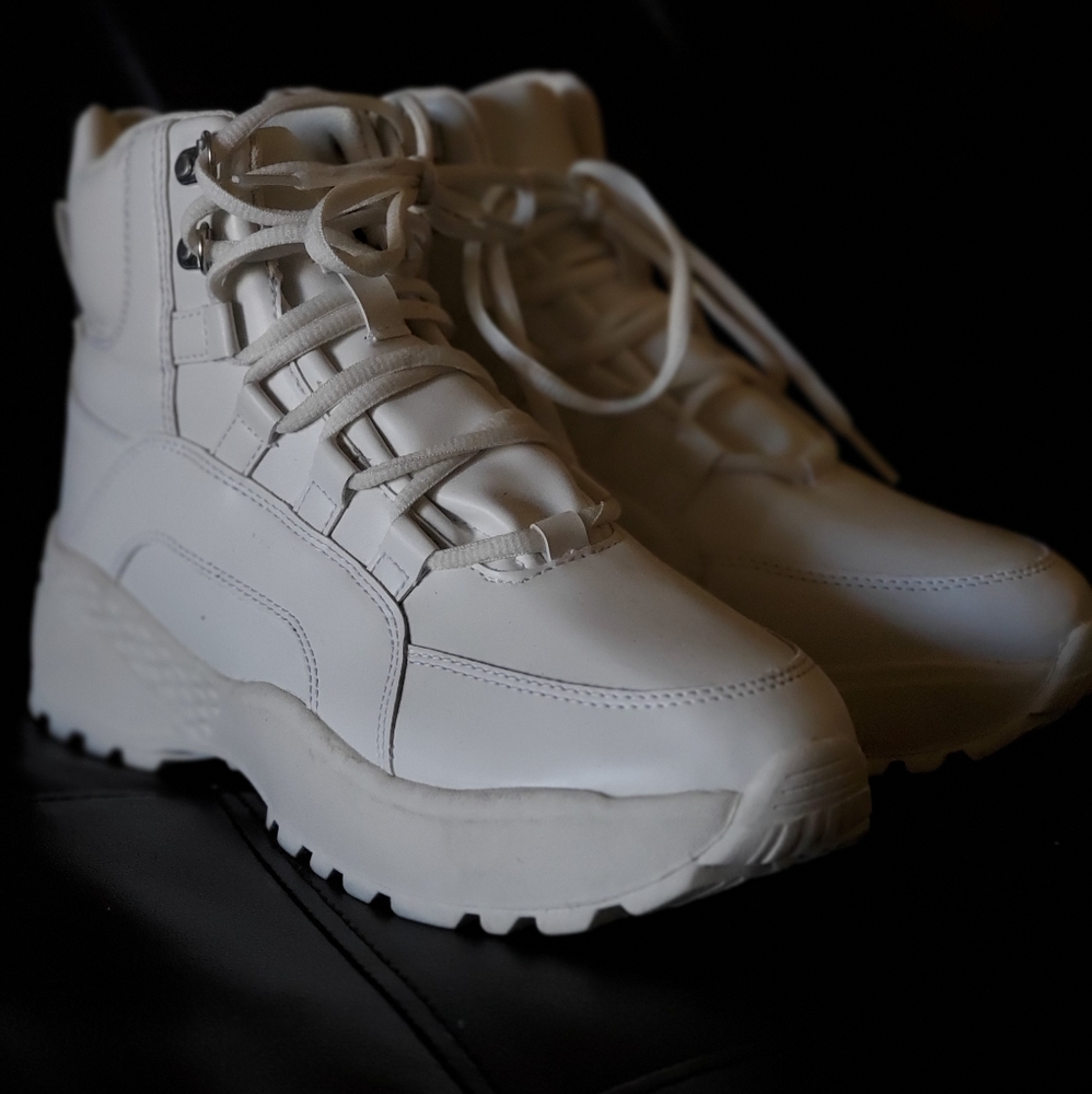 Wild Fable White Chunky Shoes